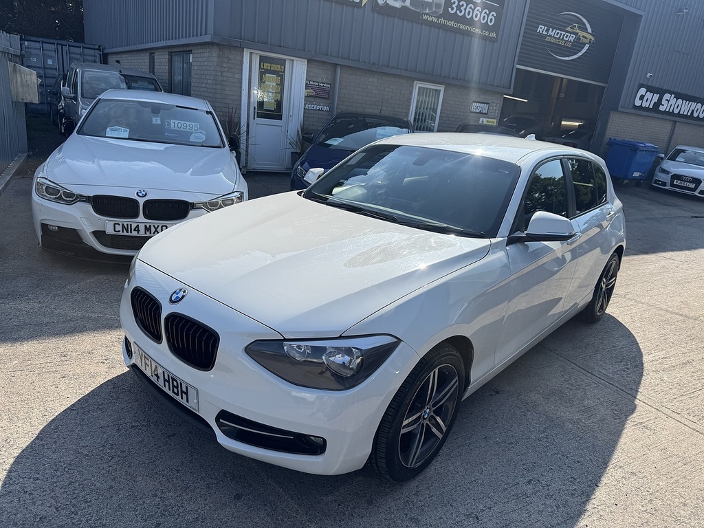 BMW 1 Series 118D Sport White #3
