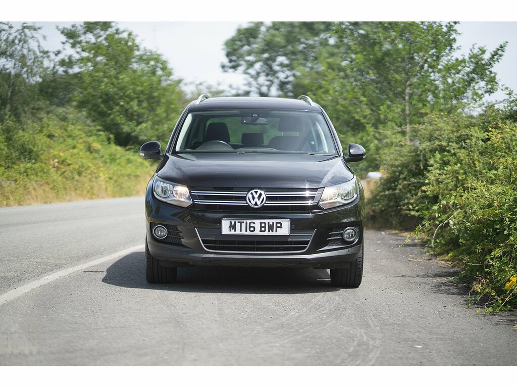 Volkswagen Tiguan Tdi Bluemotion Tech Match Edition Black #2