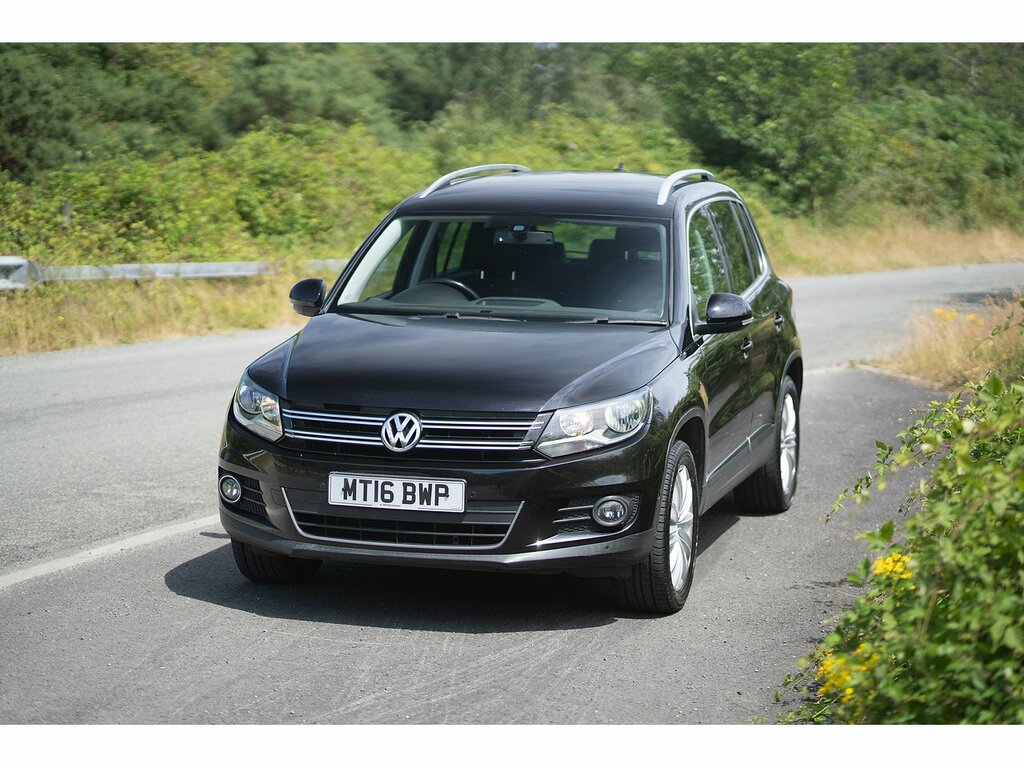 Volkswagen Tiguan Tdi Bluemotion Tech Match Edition Black #4