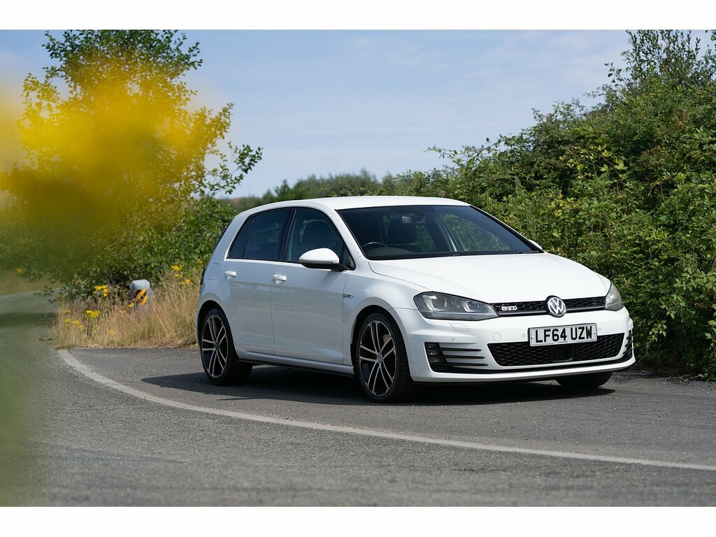 Volkswagen Golf Tdi Bluemotion Tech Gtd White #3