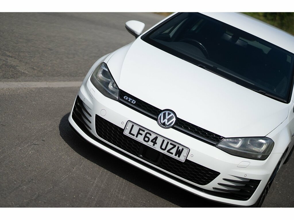 Volkswagen Golf Tdi Bluemotion Tech Gtd White #6
