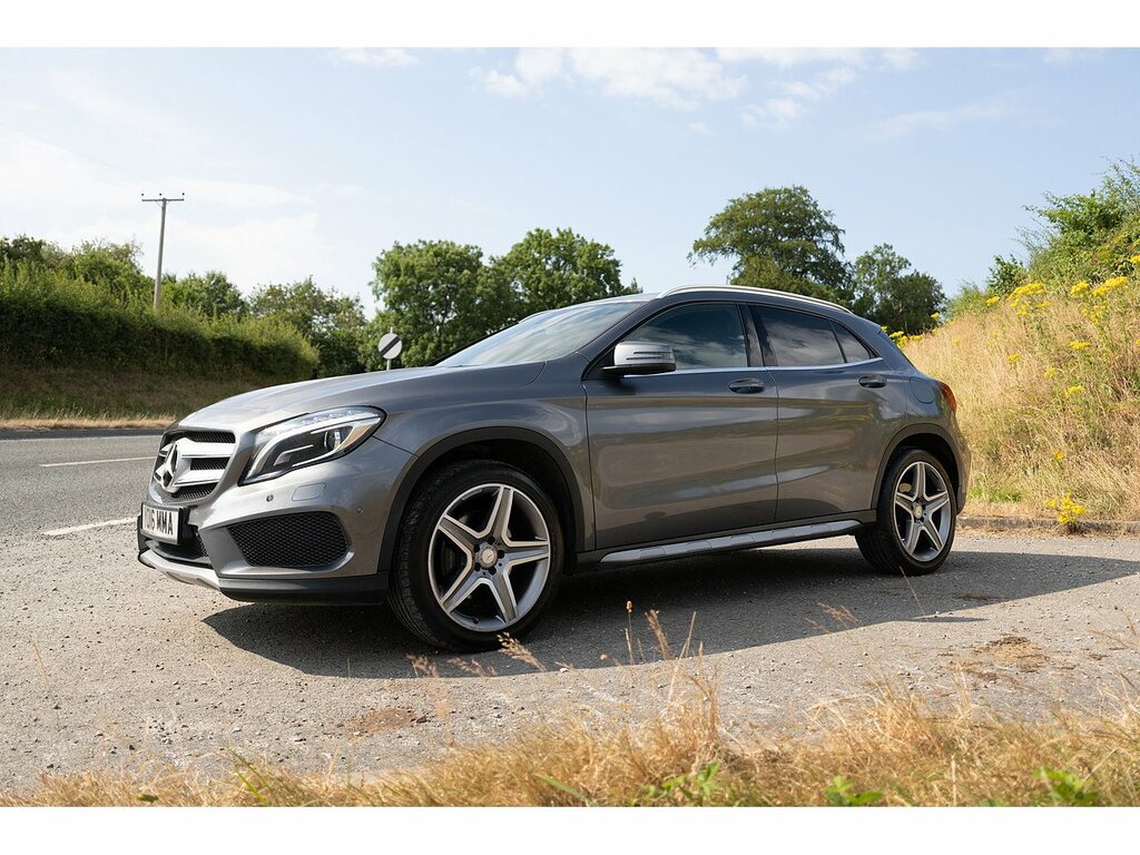Mercedes-Benz GLA Class Gla220d Amg Line Grey