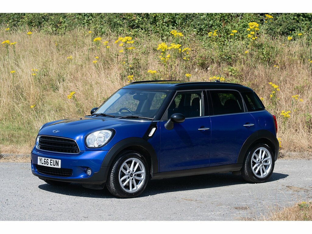 Mini Countryman Cooper Blue