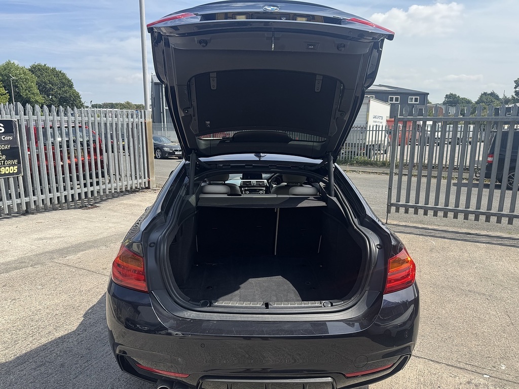 BMW 4 Series Gran Coupe 435D M Sport Black #6