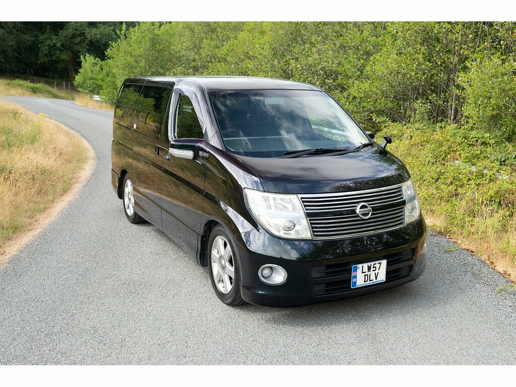 Nissan Elgrand   #30