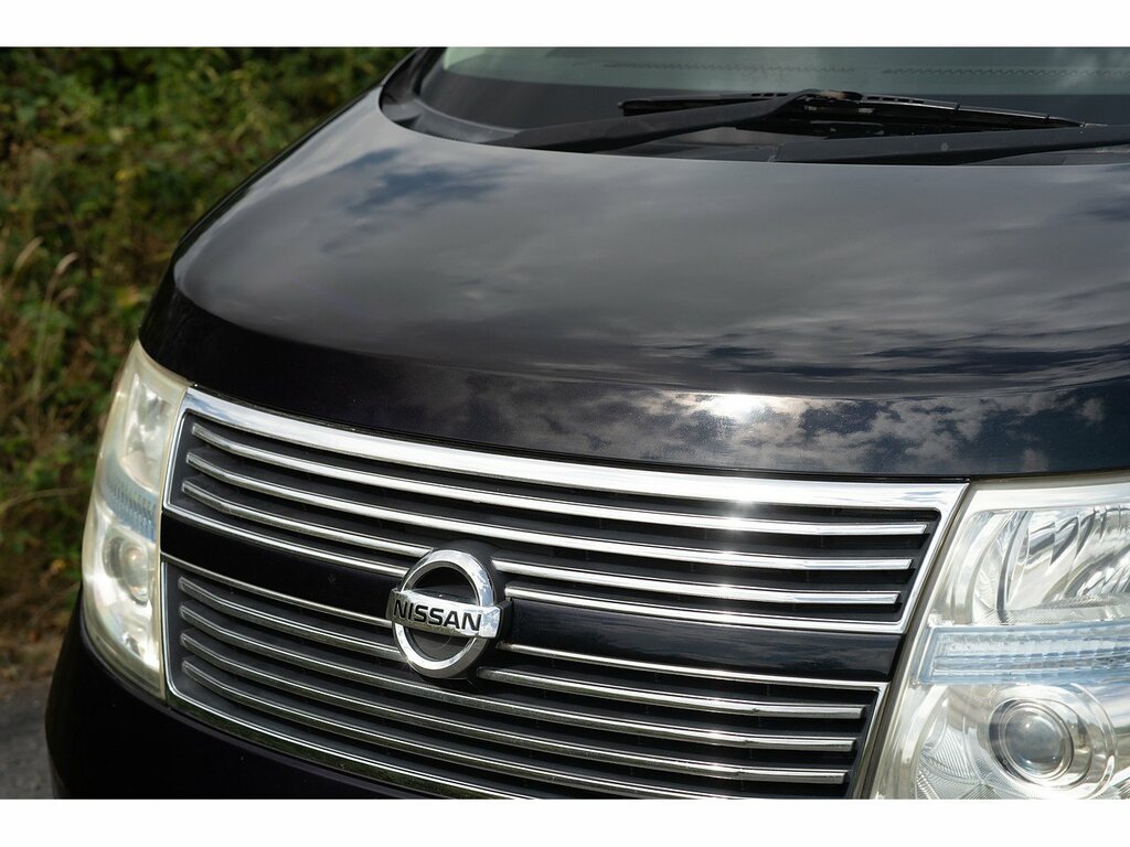 Nissan Elgrand   #35