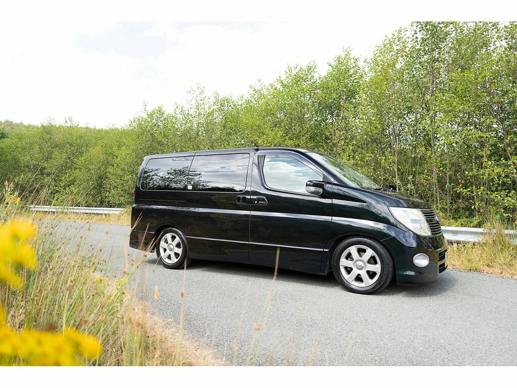 Nissan Elgrand   #31