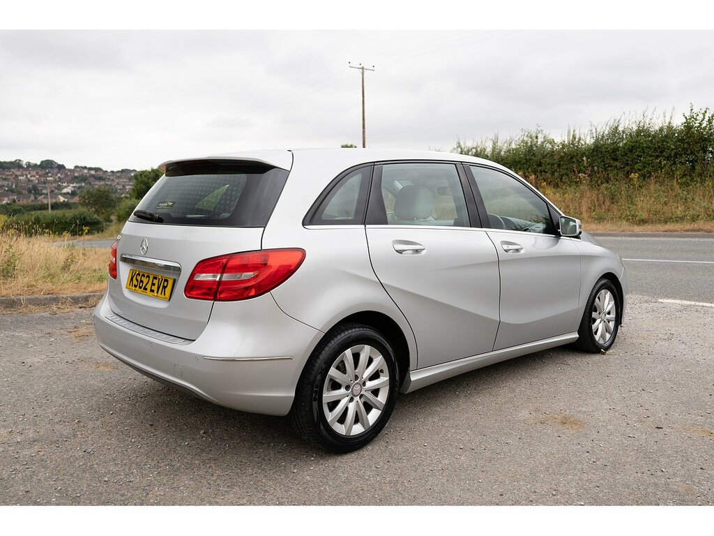 Mercedes-Benz B Class B180 Cdi Blueefficiency Sport U2319 Black #29