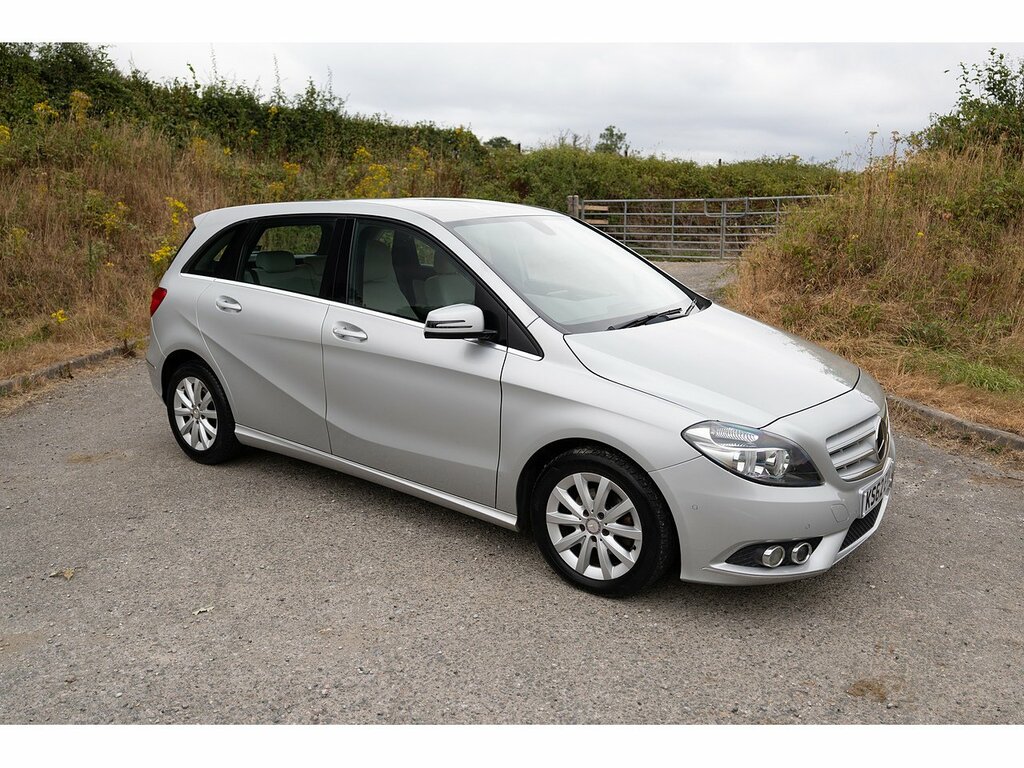 Mercedes-Benz B Class B180 Cdi Blueefficiency Sport U2319 Black #35