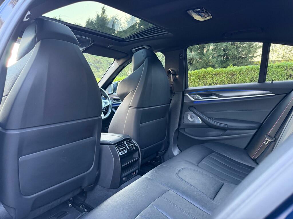 BMW 5 Series Se Blue #25