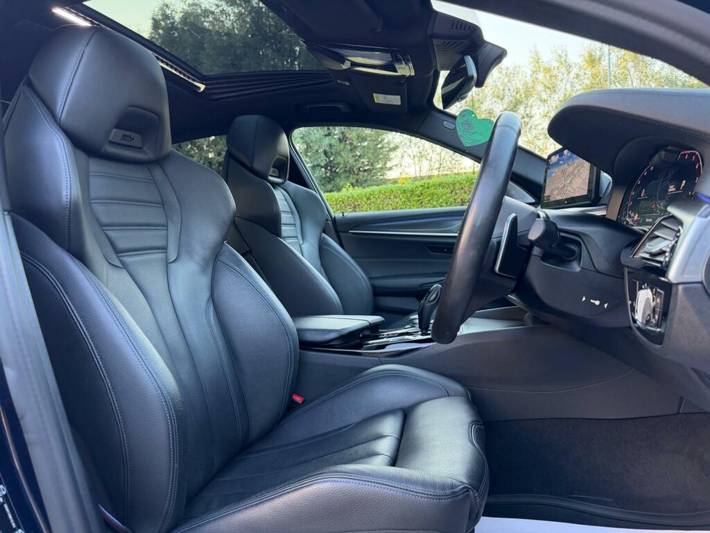 BMW 5 Series Se Blue #14
