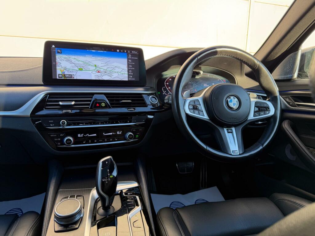 BMW 5 Series Se Blue #50