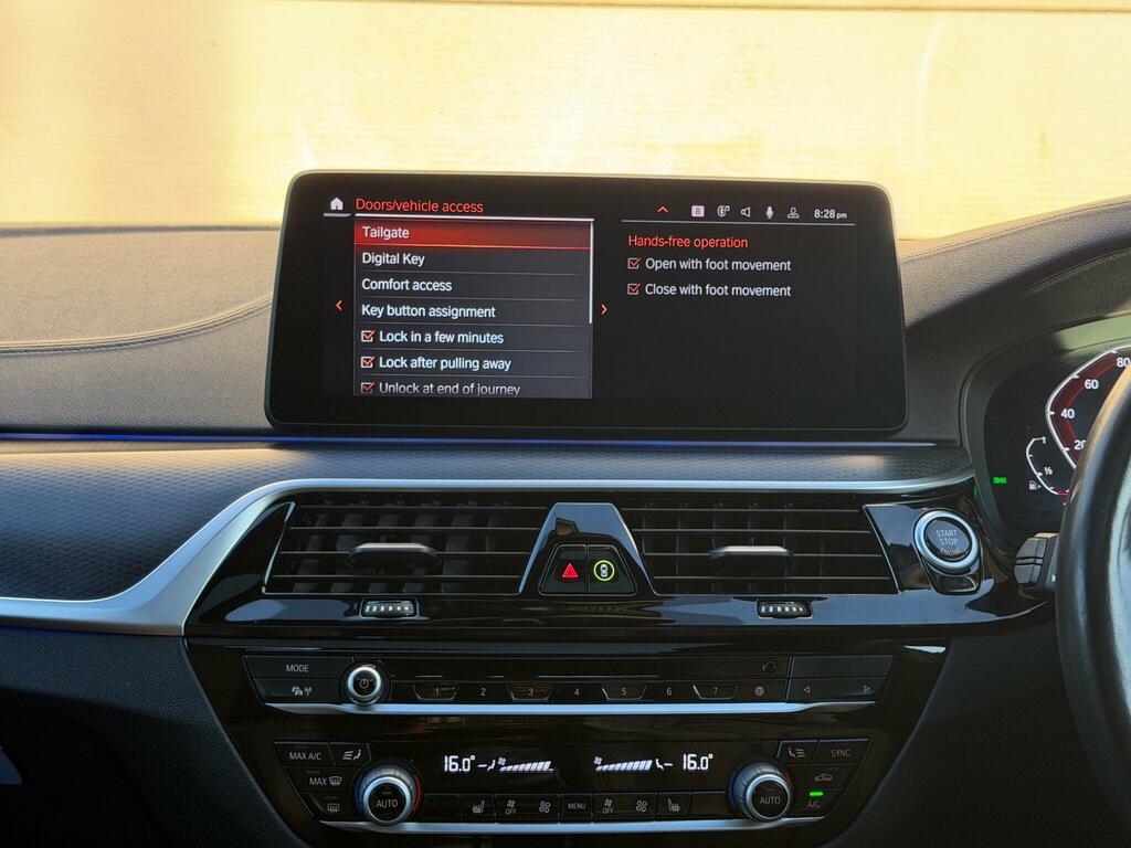 BMW 5 Series Se Blue #72