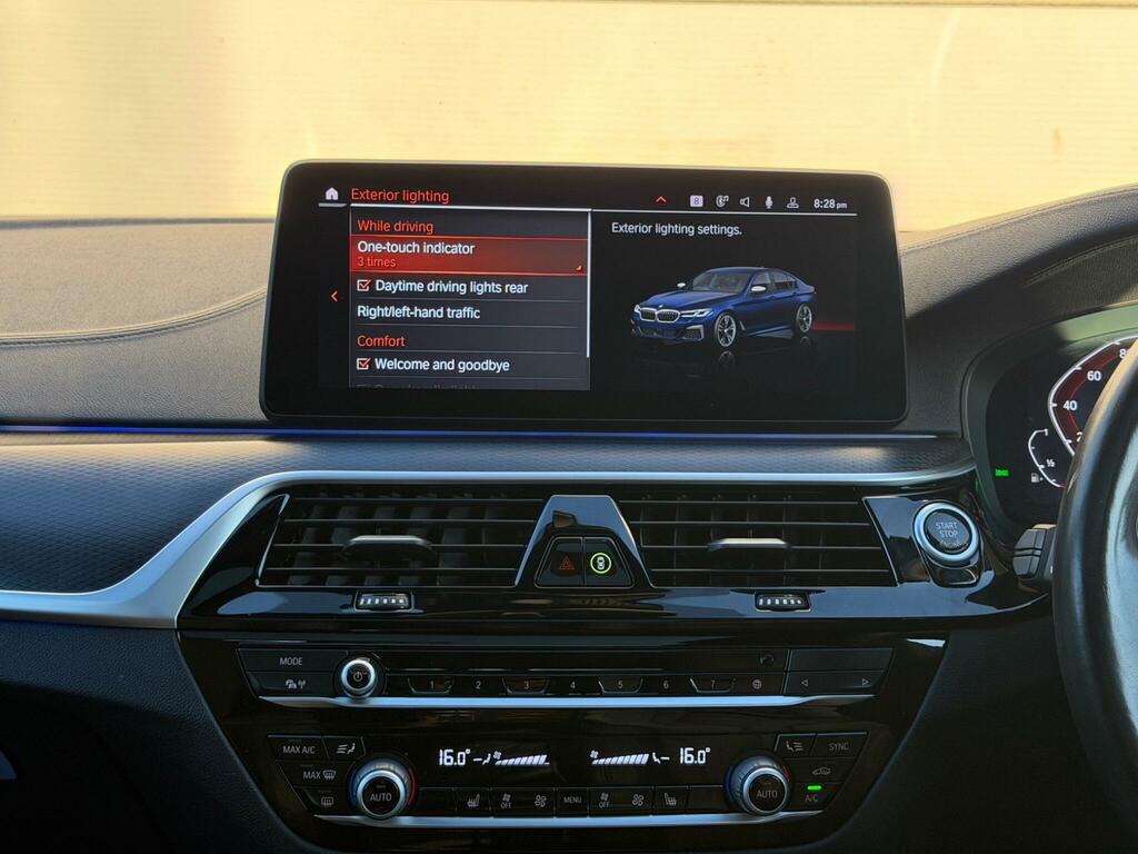 BMW 5 Series Se Blue #70