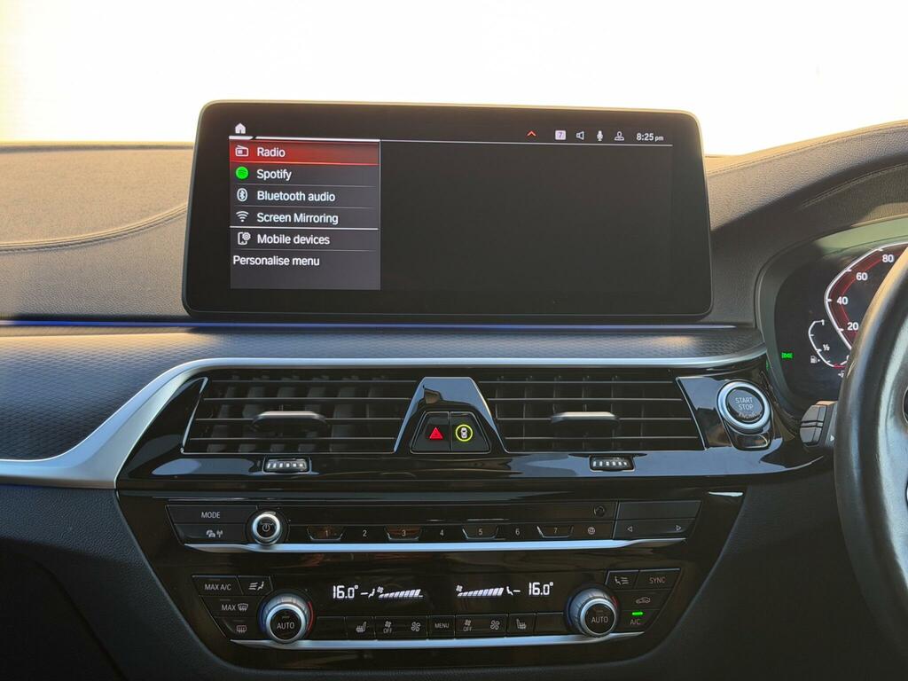 BMW 5 Series Se Blue #56