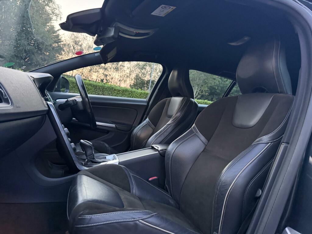 Volvo V60 2.0 D4 R-design Nav Grey #18