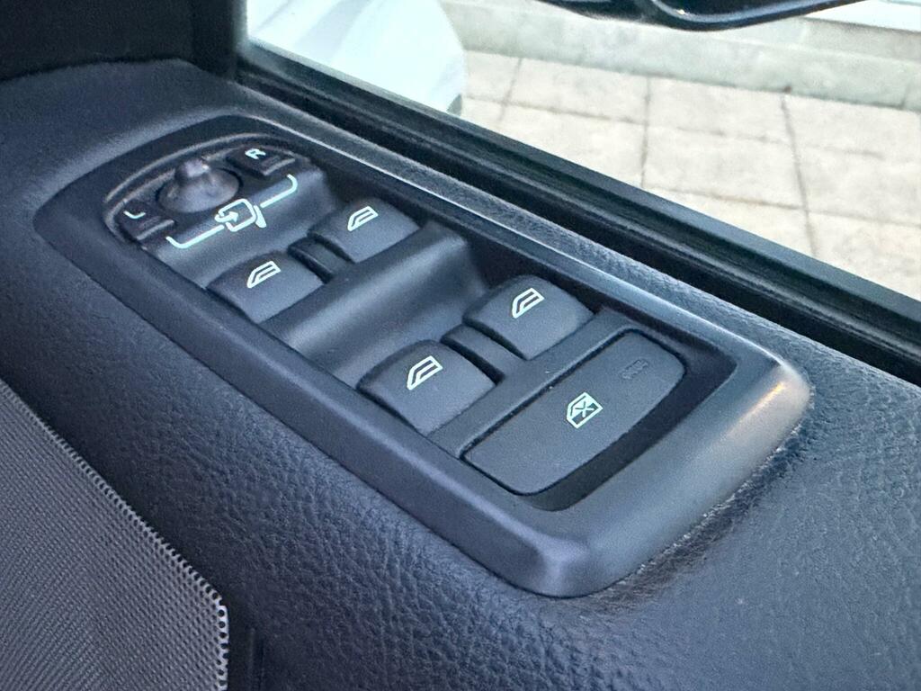 Land Rover Discovery 4 Hse Grey #51