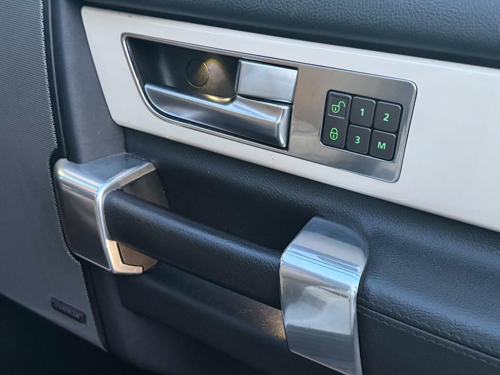 Land Rover Discovery 4 Hse Grey #49