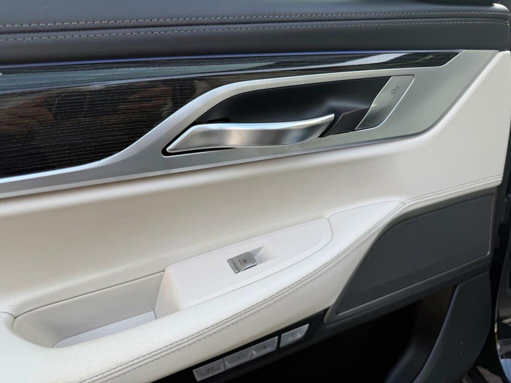 BMW 7 Series 730D M Sport Silver #30