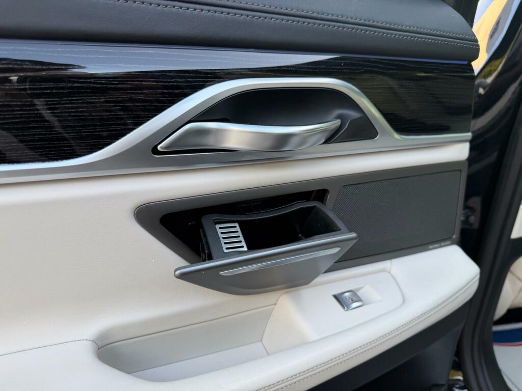 BMW 7 Series 730D M Sport Silver #29