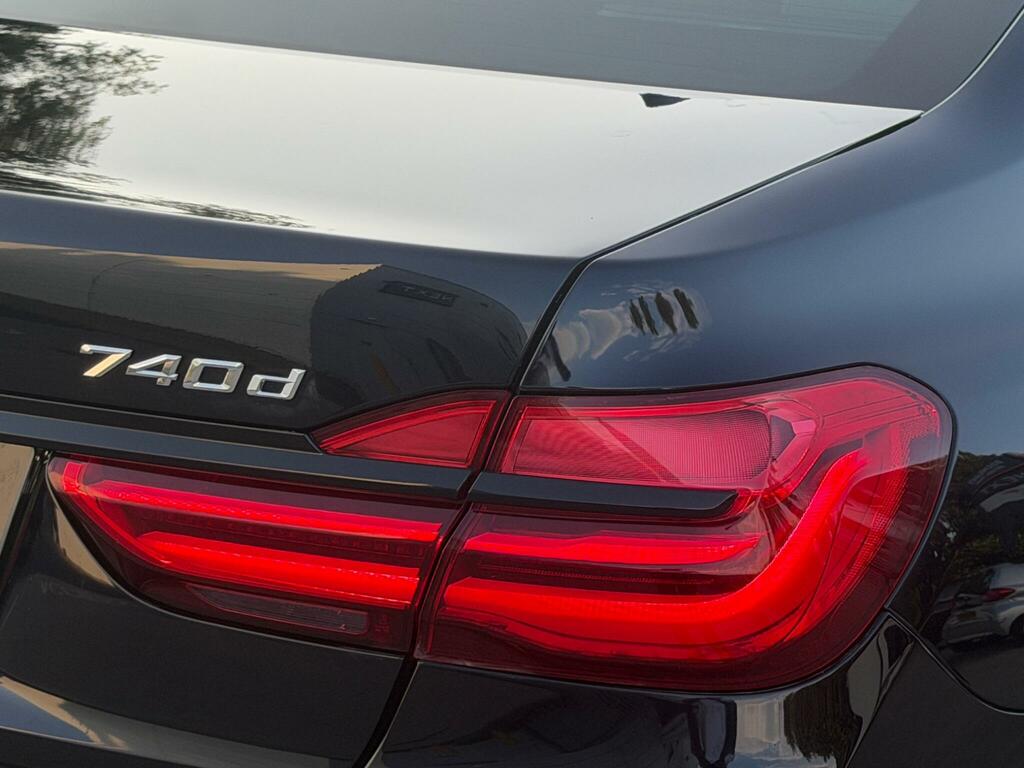 BMW 7 Series 730D M Sport Silver #34