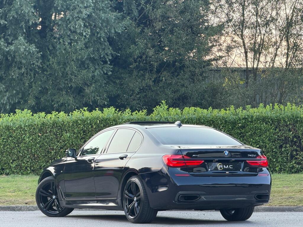 BMW 7 Series M Sport Black #5