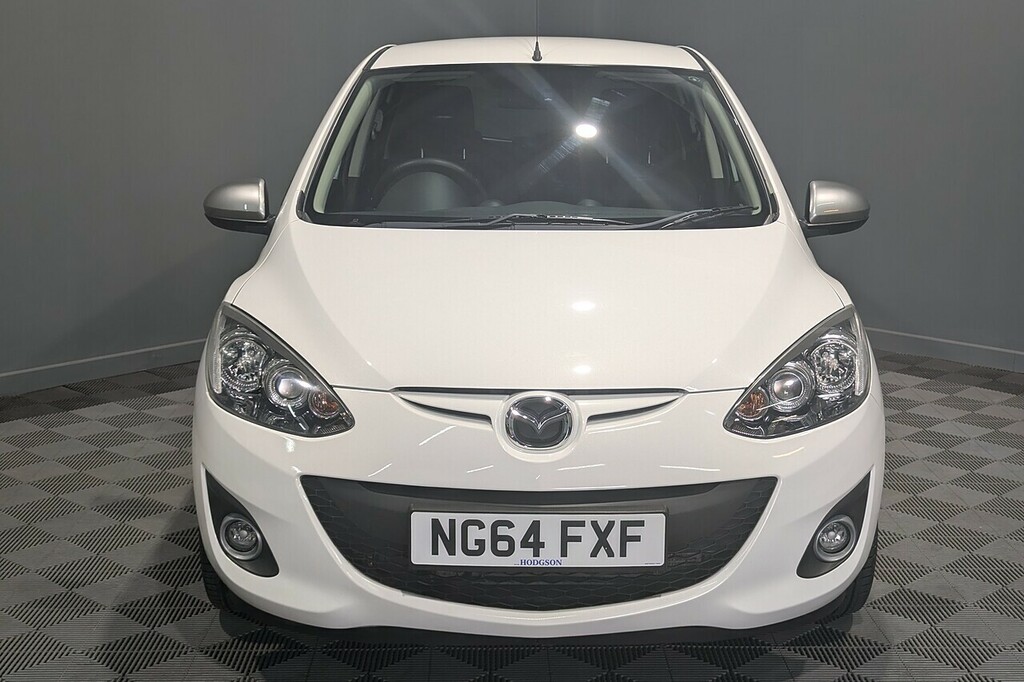 Mazda 2 1.3 Sport Venture Hatchback Euro White #3