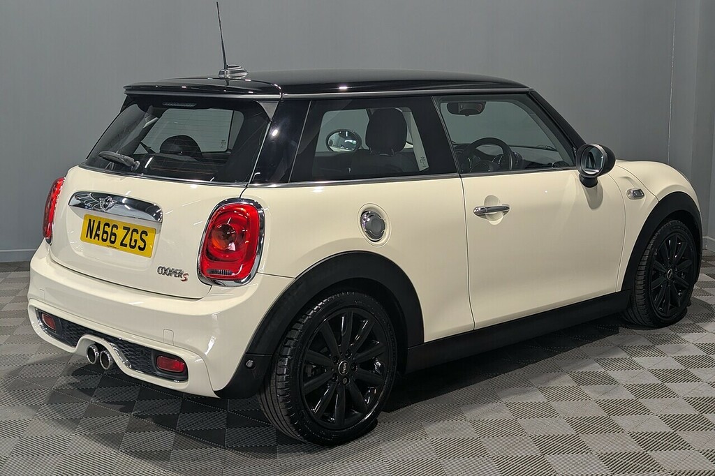 Mini Hatch 2.0 Cooper S Hatchback Euro 6 S NA66ZGS White #6