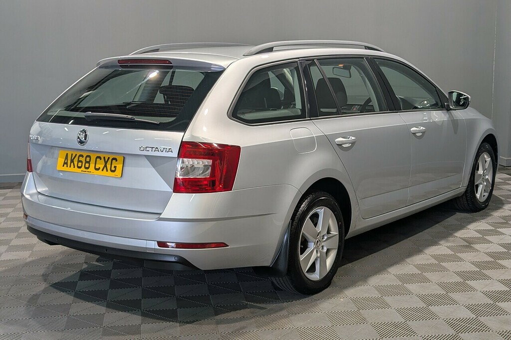 Skoda Octavia 1.0 Tsi Gpf Se Estate Dsg Euro 6 Ss Silver #6