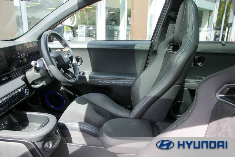 Hyundai Ioniq 5 478Kw 84 Kwh - 2024 24 White #2
