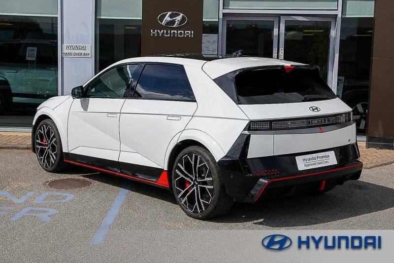 Hyundai Ioniq 5 478Kw 84 Kwh - 2024 24 White #3