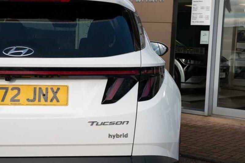 Hyundai Tucson 1.6 Tgdi Hybrid 230 Premium 2Wd - 2022 7 YT72JNX White #4