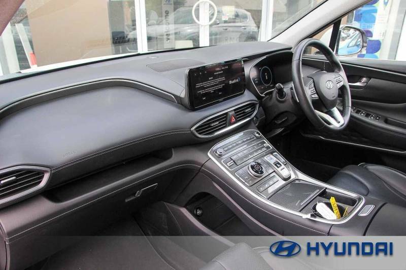 Hyundai Santa Fe Ultimate White #7