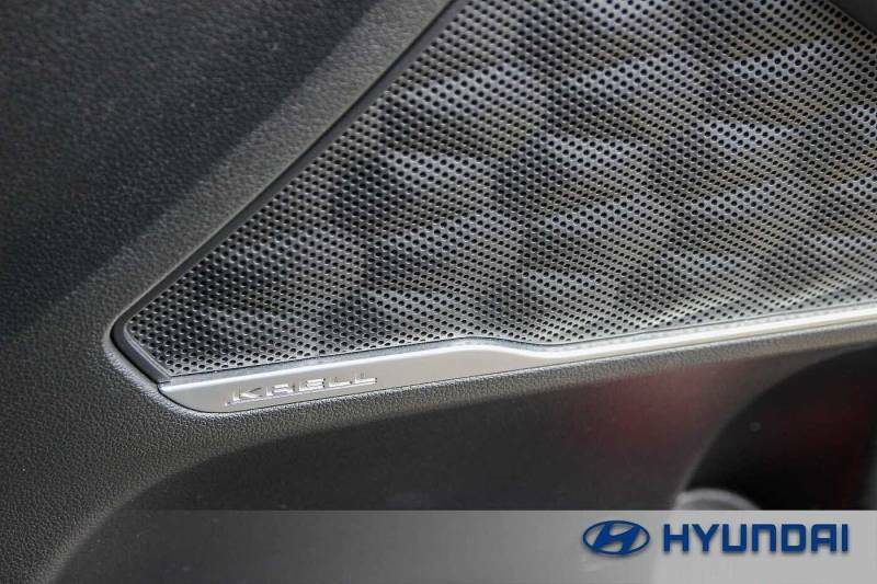 Hyundai Santa Fe Ultimate White #17
