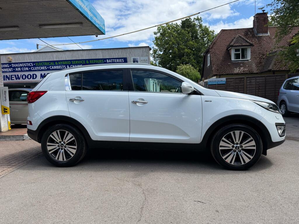 Kia Sportage 2.0 Crdi Kx-4 Awd Euro 5 White #5