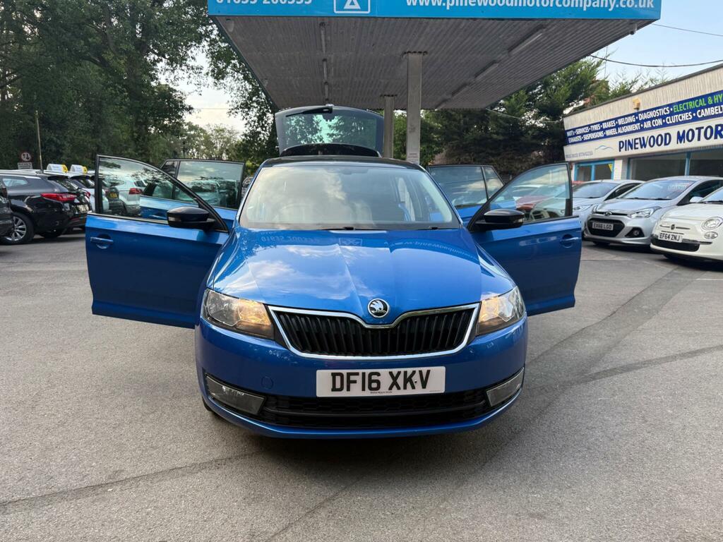 Skoda Rapid Spaceback 1.2 Tsi 110 Se Sport Black #11