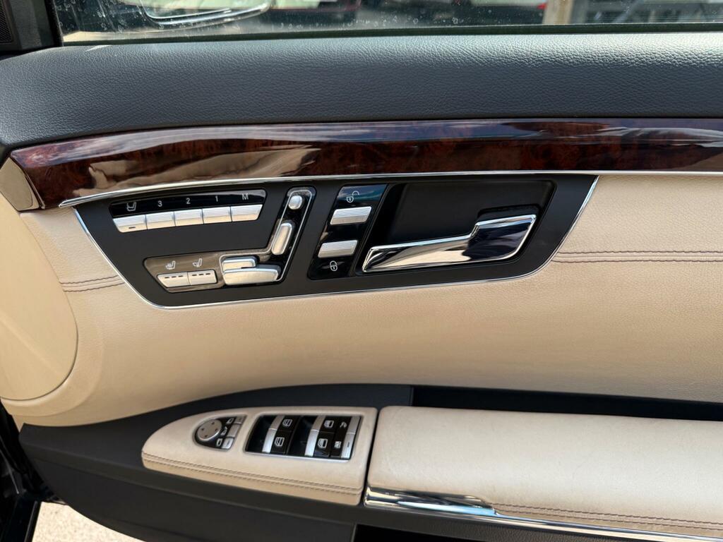Mercedes-Benz S Class Saloon Silver #23