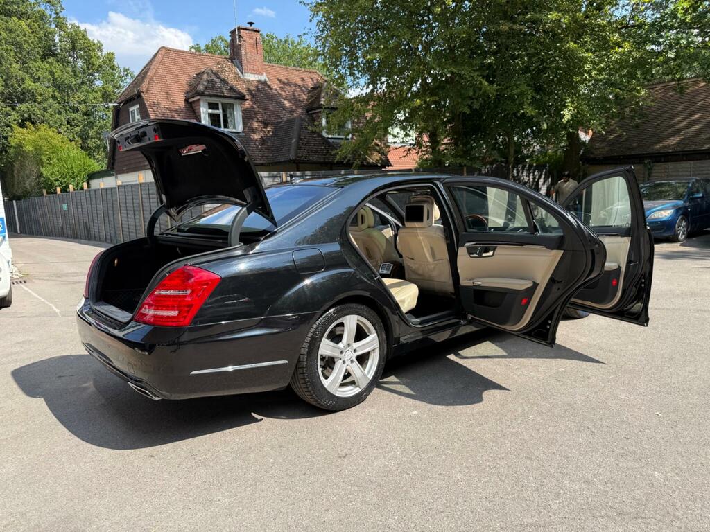 Mercedes-Benz S Class Saloon Silver #15