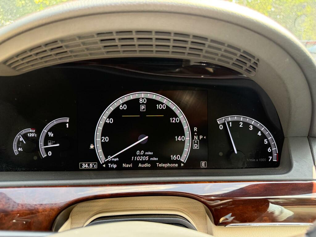 Mercedes-Benz S Class Saloon Silver #18