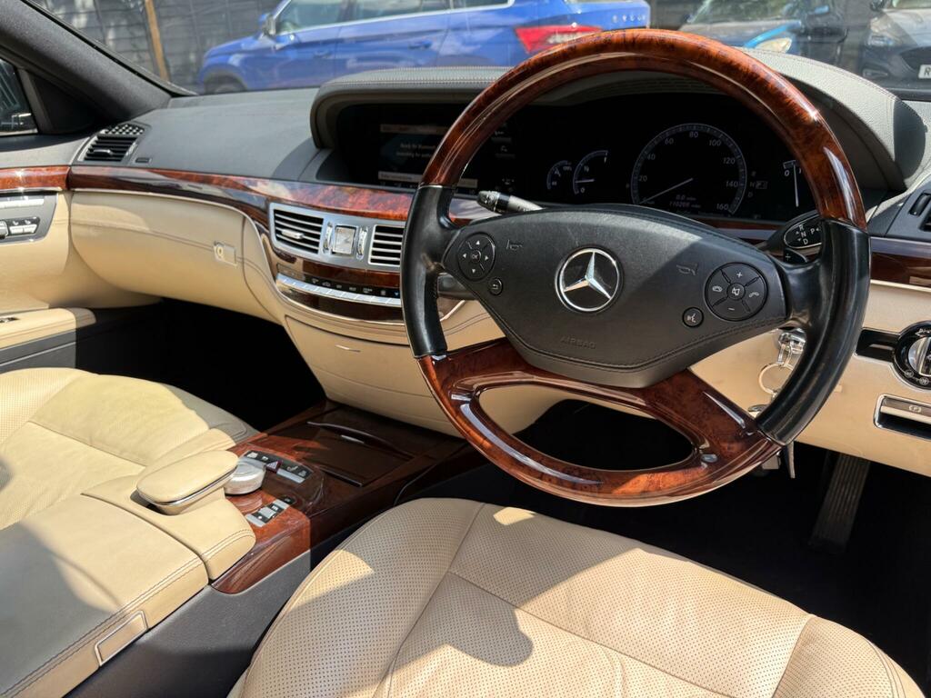 Mercedes-Benz S Class Saloon Silver #30
