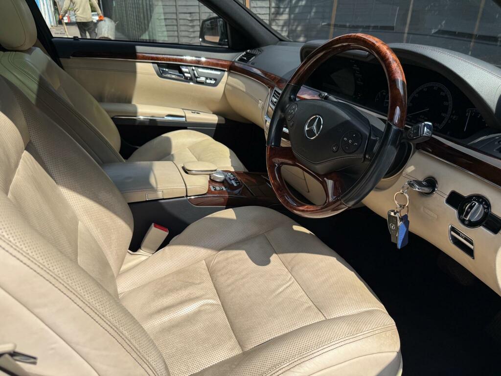 Mercedes-Benz S Class Saloon Silver #21