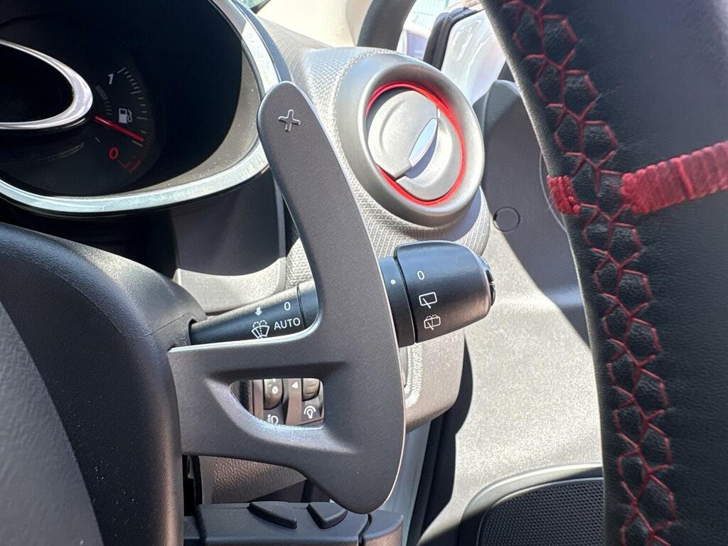 Renault Clio Red #35