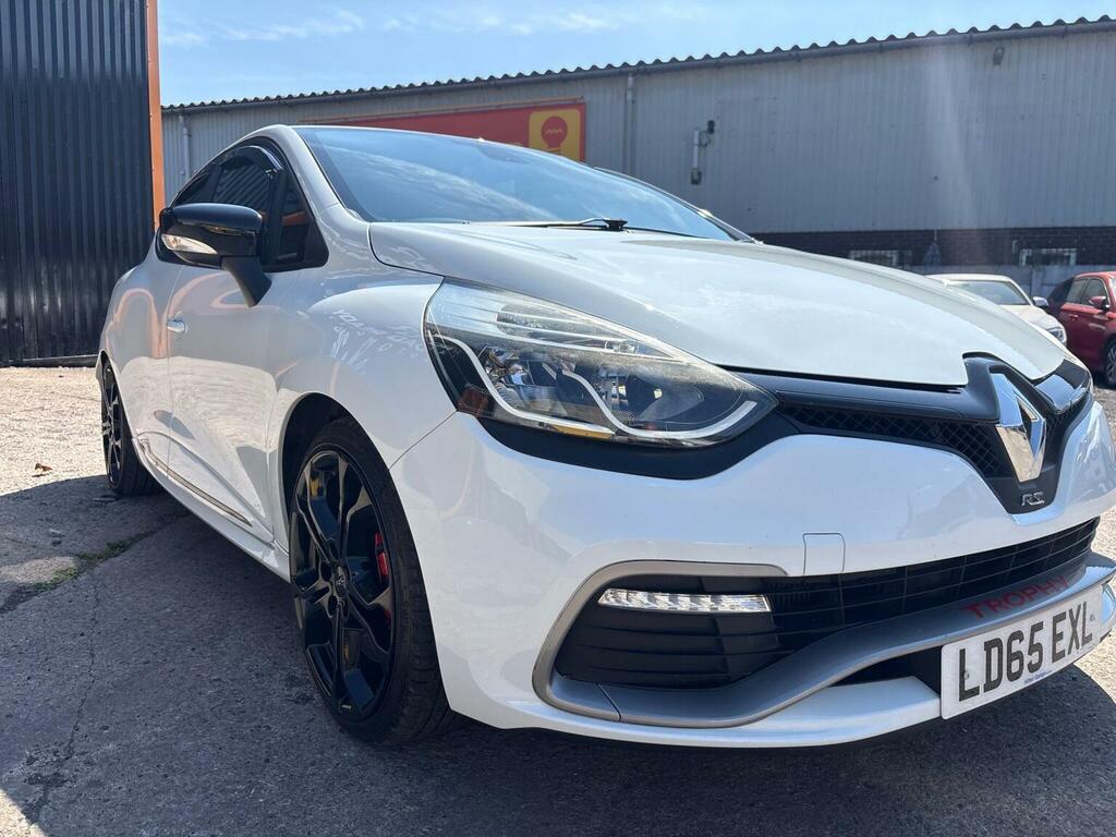 Renault Clio Red #10