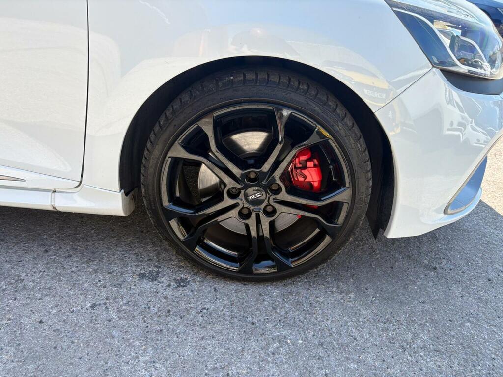 Renault Clio Red #11