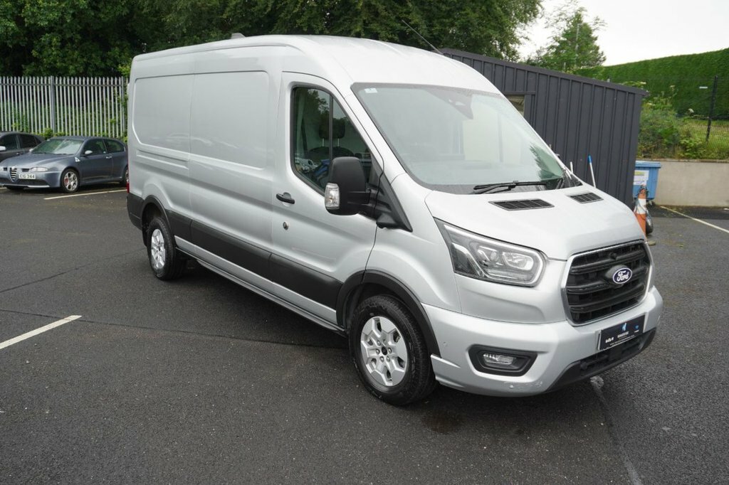 Ford Transit Custom 2L Limited Silver