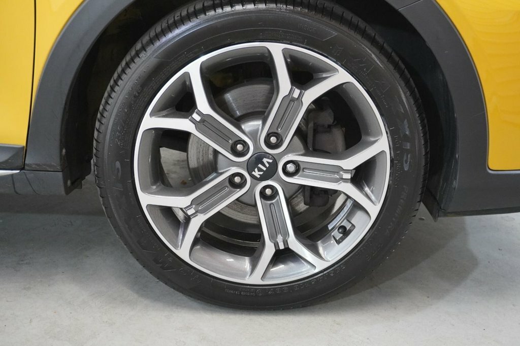 Kia Xceed 1L Edition AYZ6167 Yellow #3