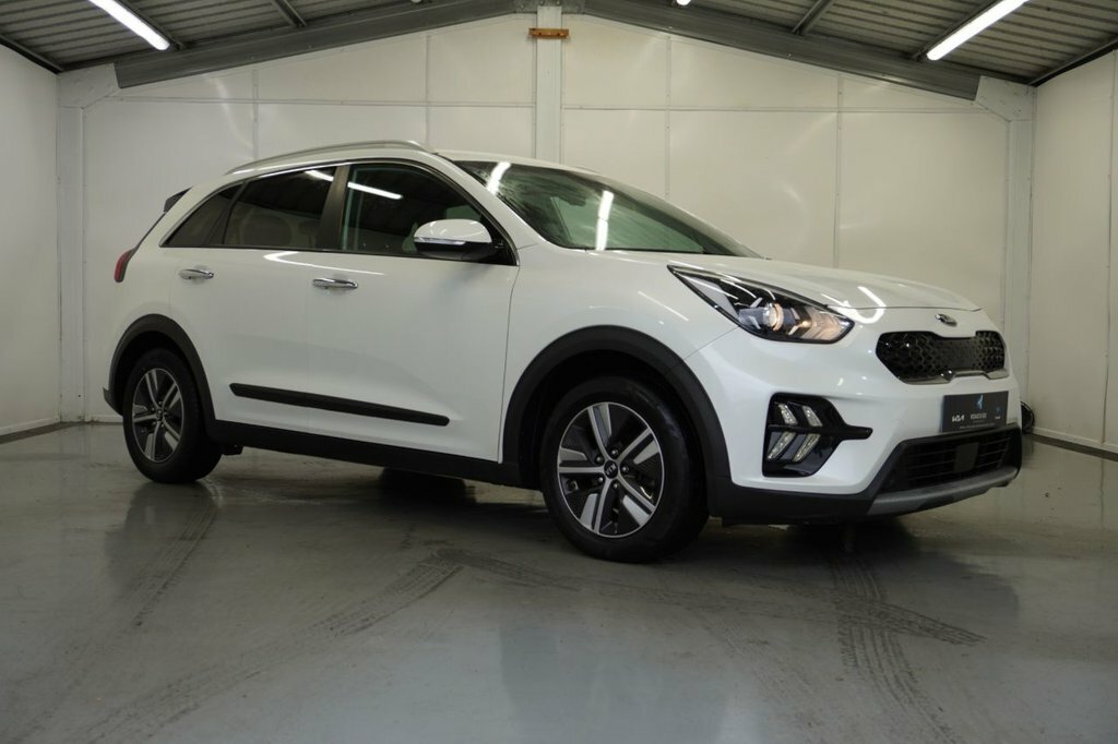 Kia Niro 1.6L 2 White