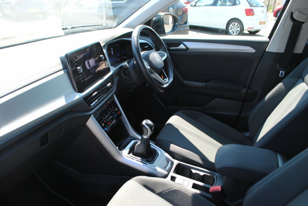 Volkswagen T-Roc 2023 Volkswagen T-roc 1.0 Life Tsi WN23NYP Black #4