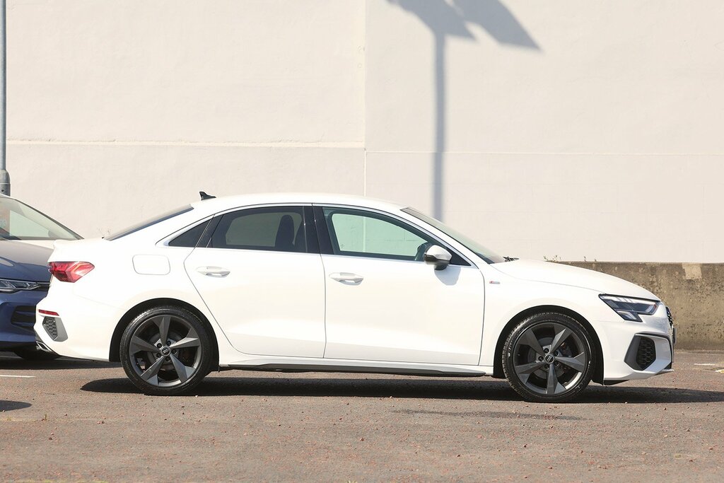 Audi A3 2024 Audi A3 1.5 Tfsi S Line GV73UVK White #2