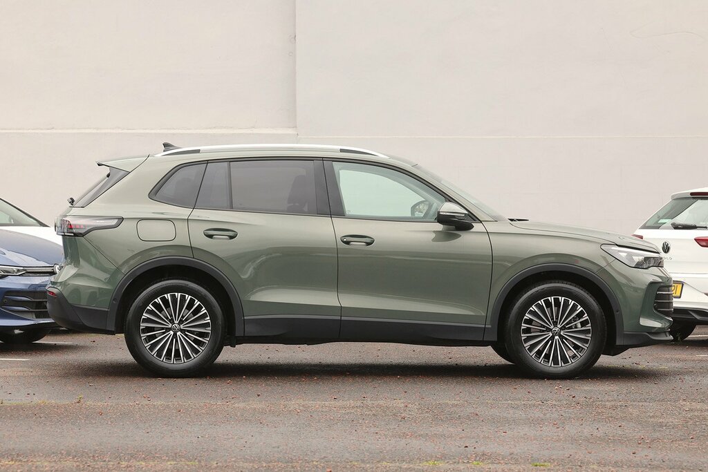 Volkswagen Tiguan 2026 Volkswagen Tiguan 2.0 Match Tdi Dsg PK75MLU Green #2